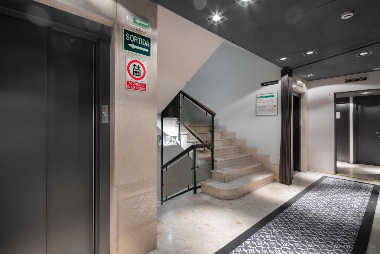 Hotel Punt 14 Gavà Dış mekan fotoğraf