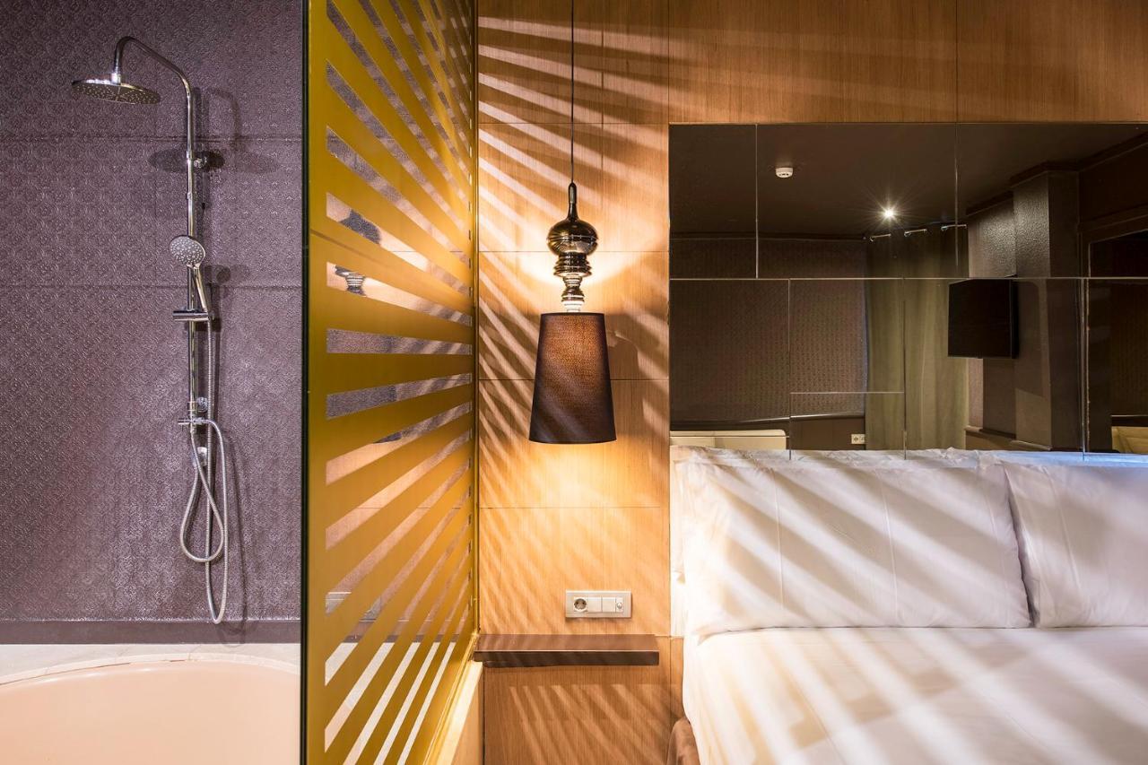 Hotel Punt 14 Gavà Dış mekan fotoğraf